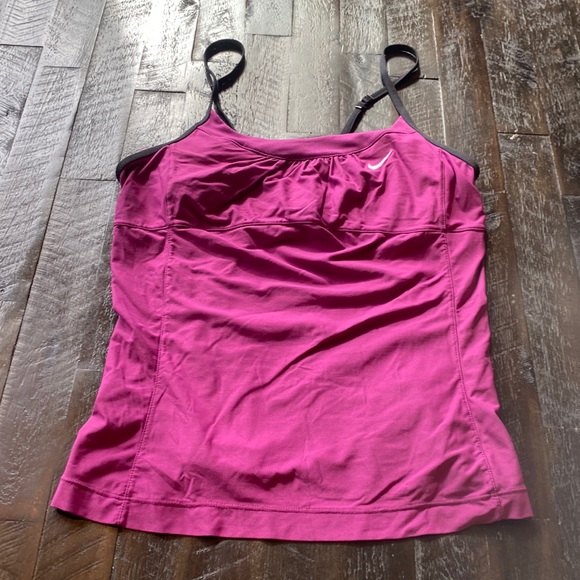Ladies Nike Tennis Tank - Size Medium - Picture 1 of 5